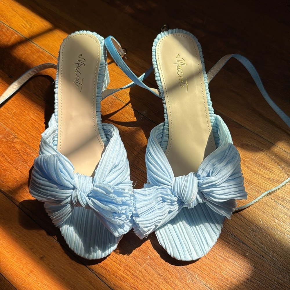 “ Something blue “ bride wedding shoe